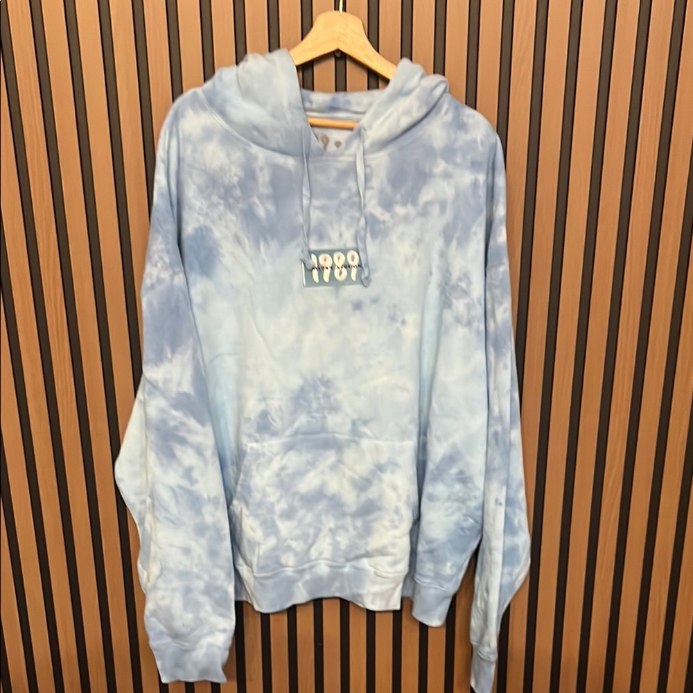 Taylor Swift 1989 Version Hoodie Sz 2XL